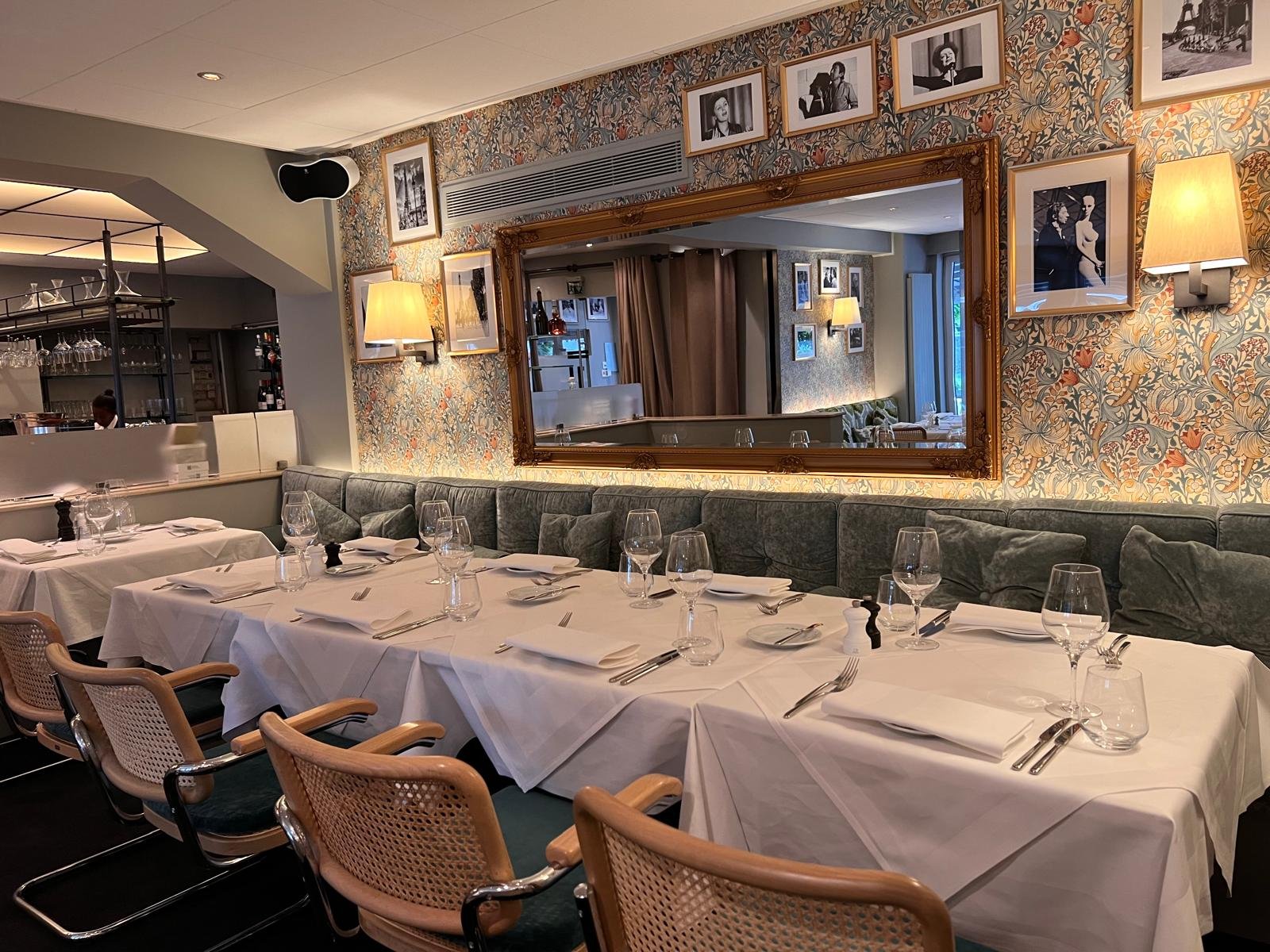Le Plat du Jour restaurant in Hamburg, Germany