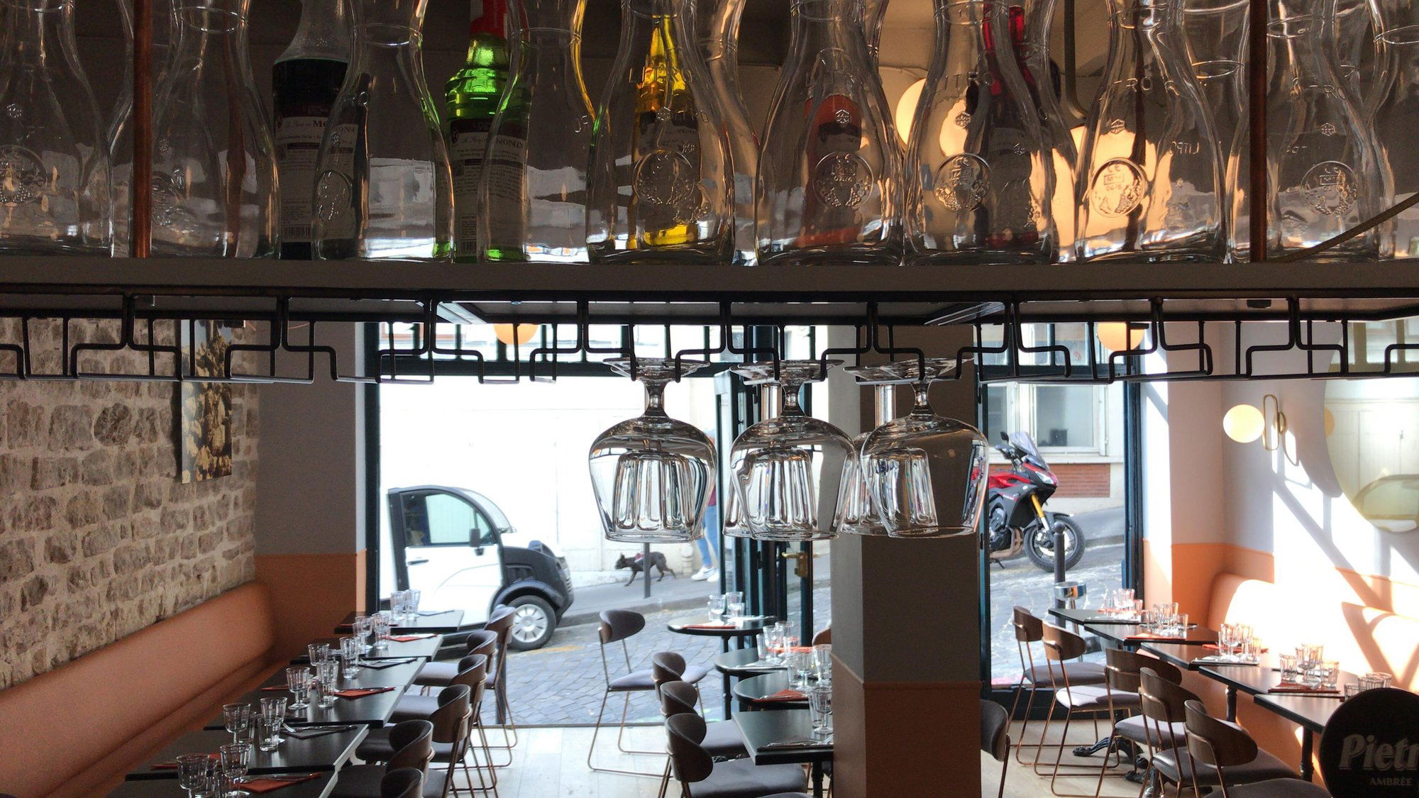 Chez Pitou, Restaurant in Paris