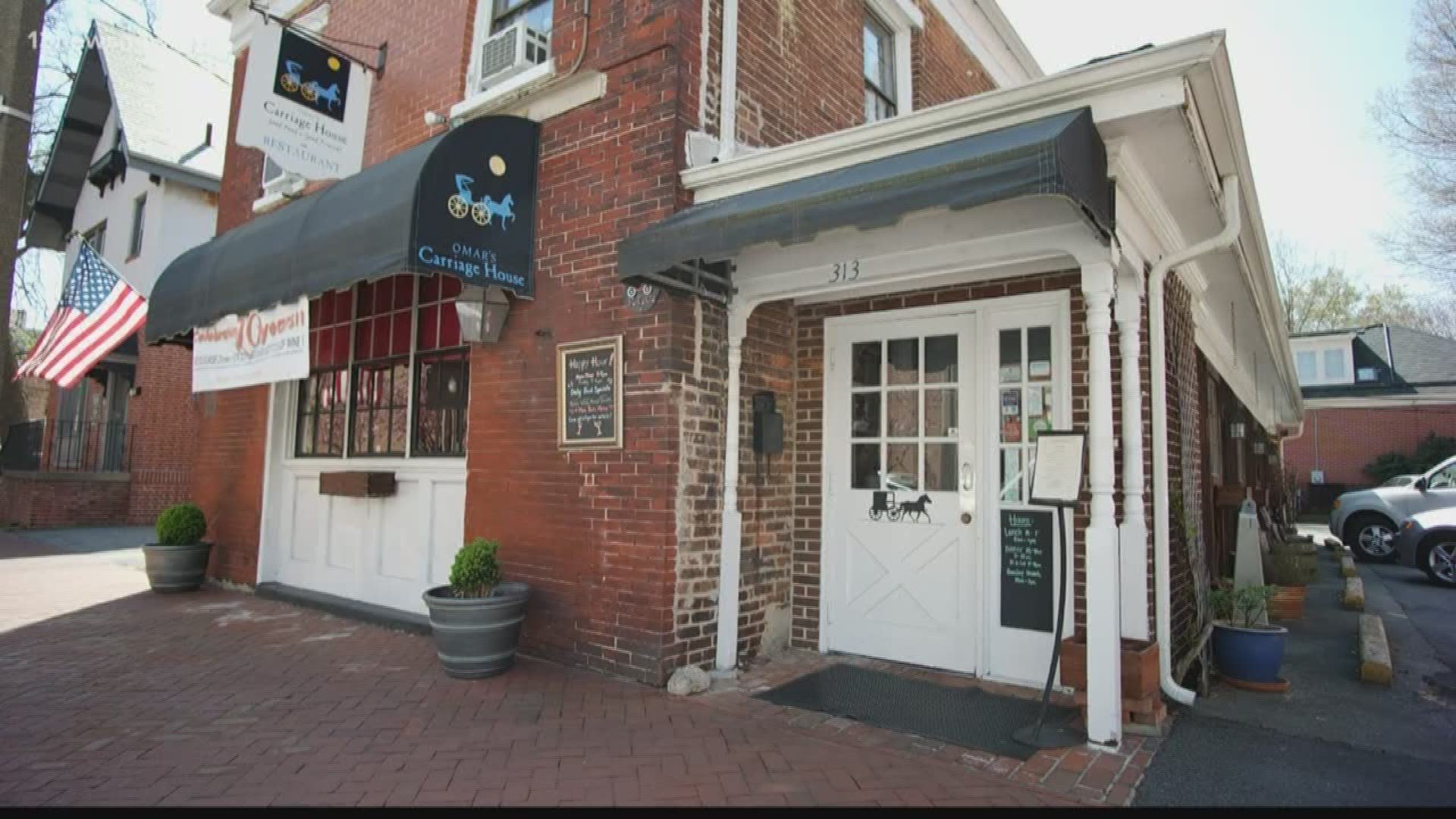 Omar's Carriage House, Restaurant in Norfolk