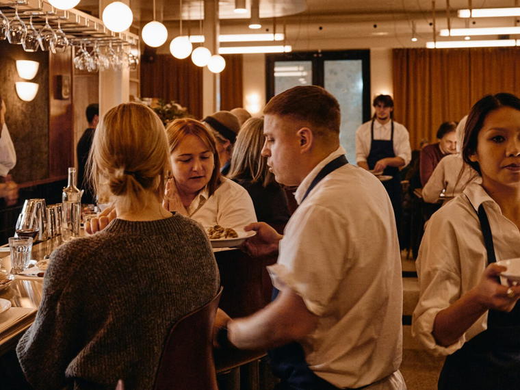 Rôtisserie La Lune, Montréal, Canada