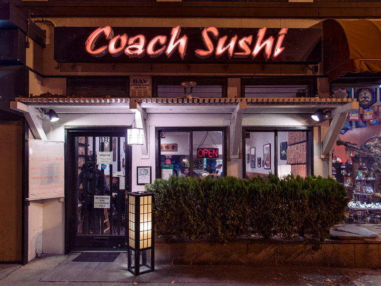 Coach Sushi, Oakland, United States