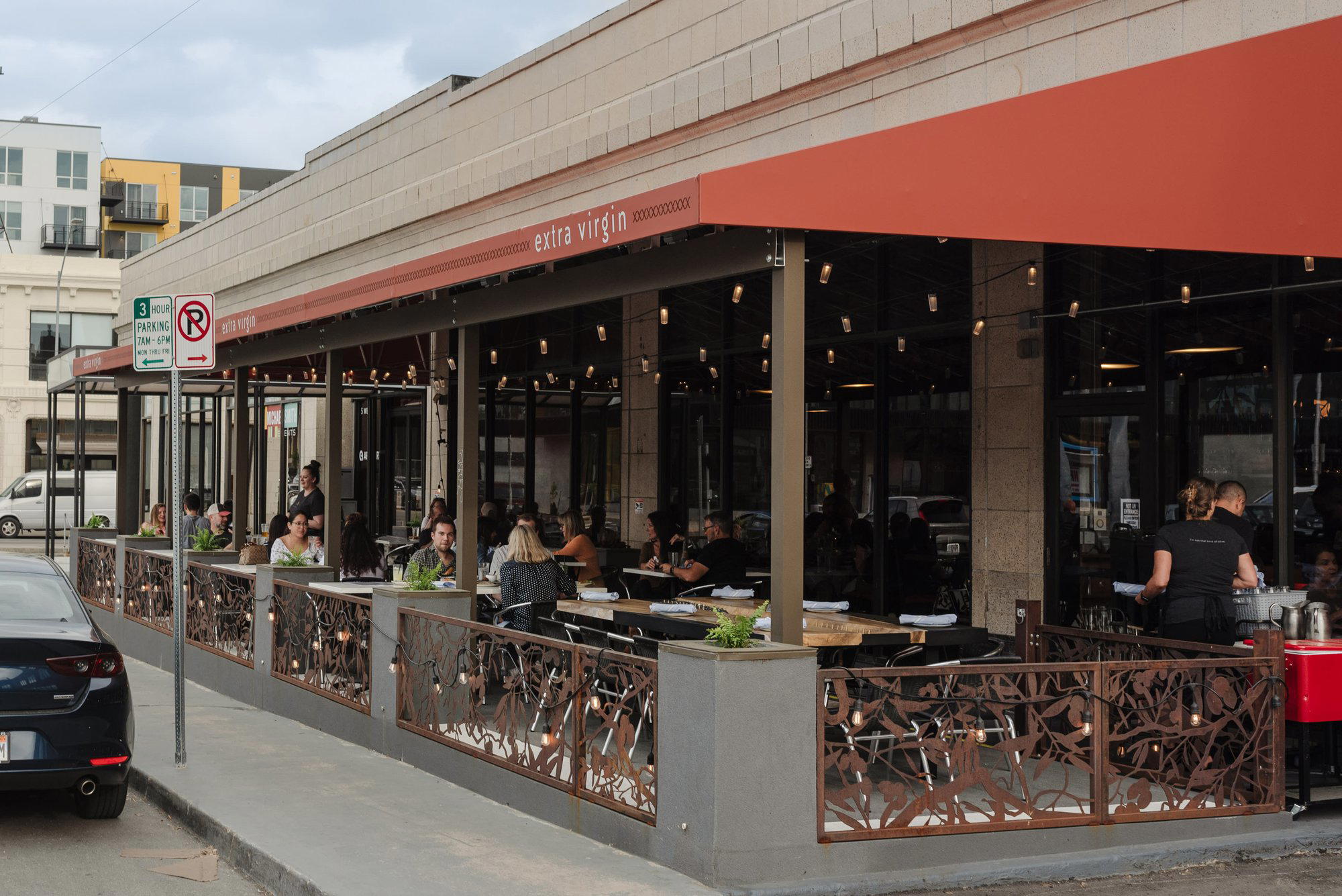 Extra Virgin restaurant in Kansas City, United States