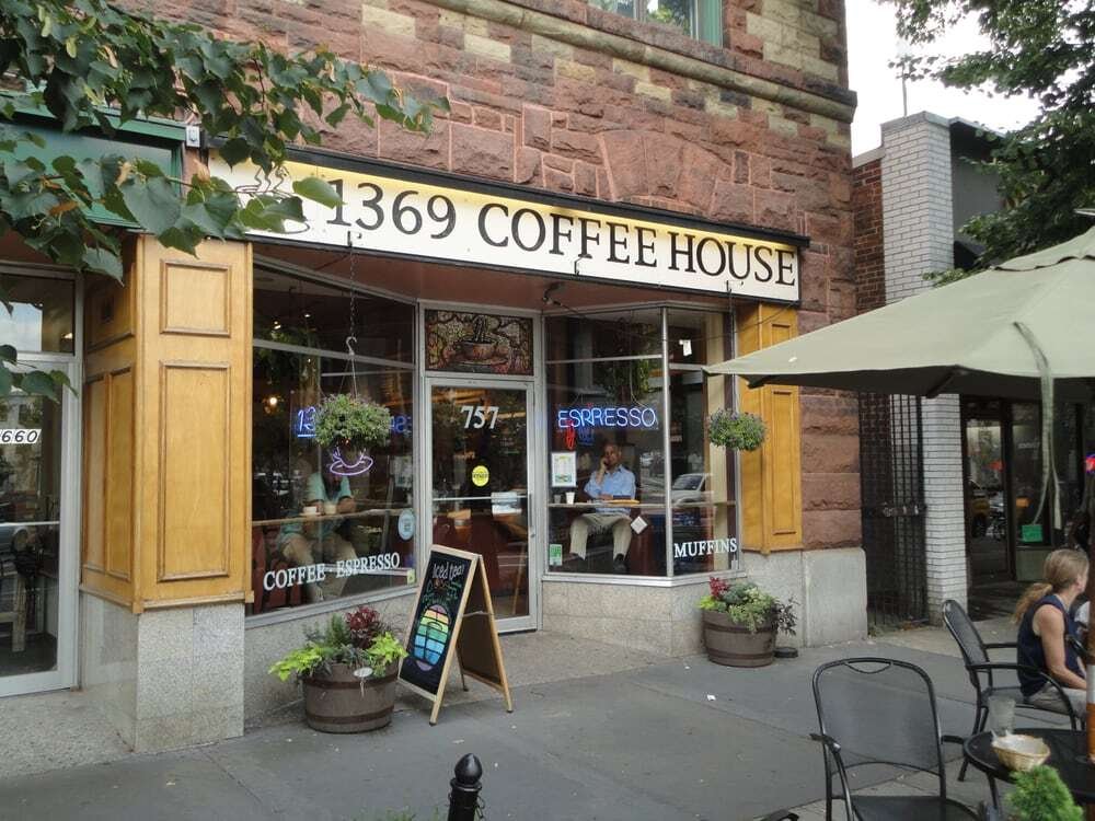 1369 Coffee House, Restaurant in Cambridge