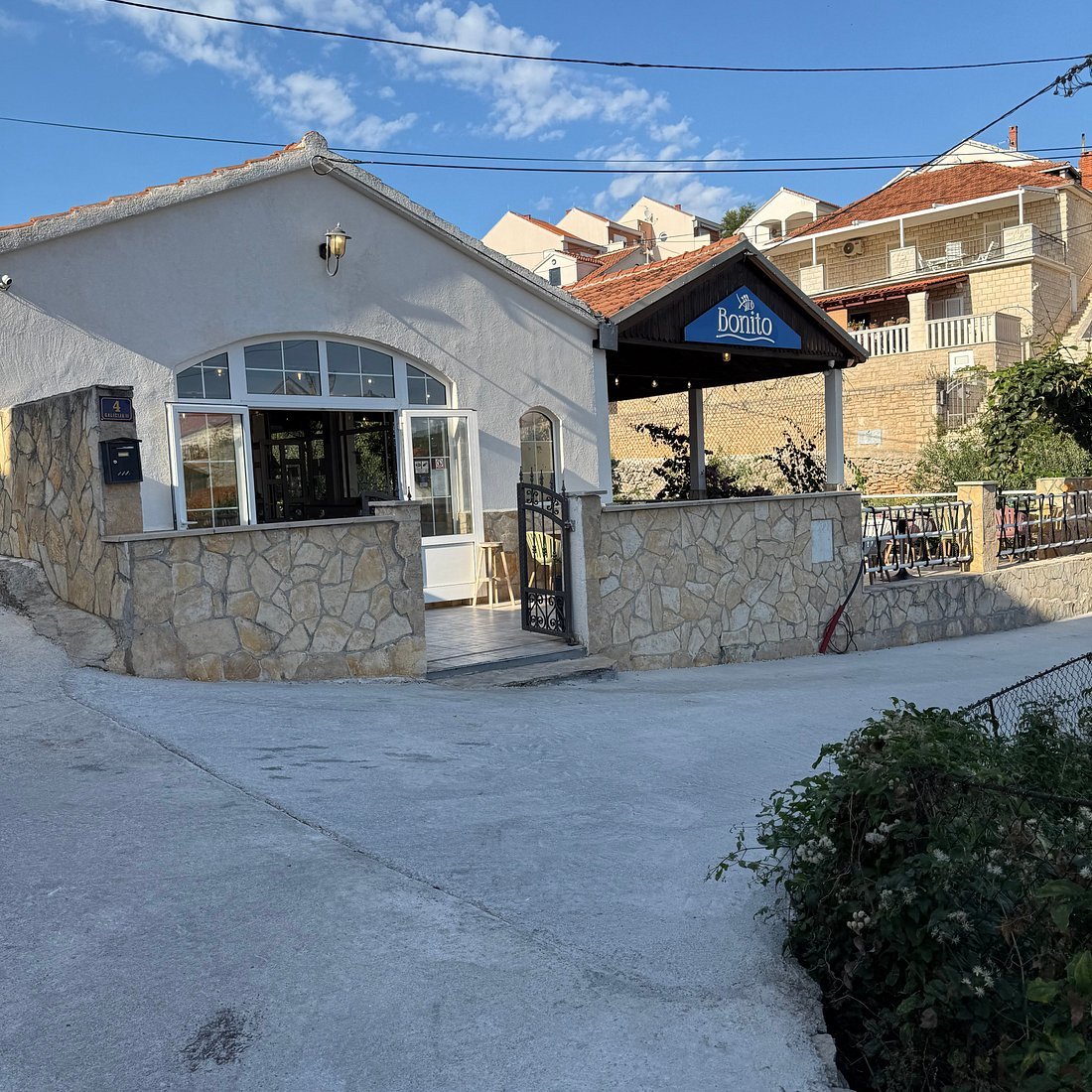 BONITO, Milna, Croatia