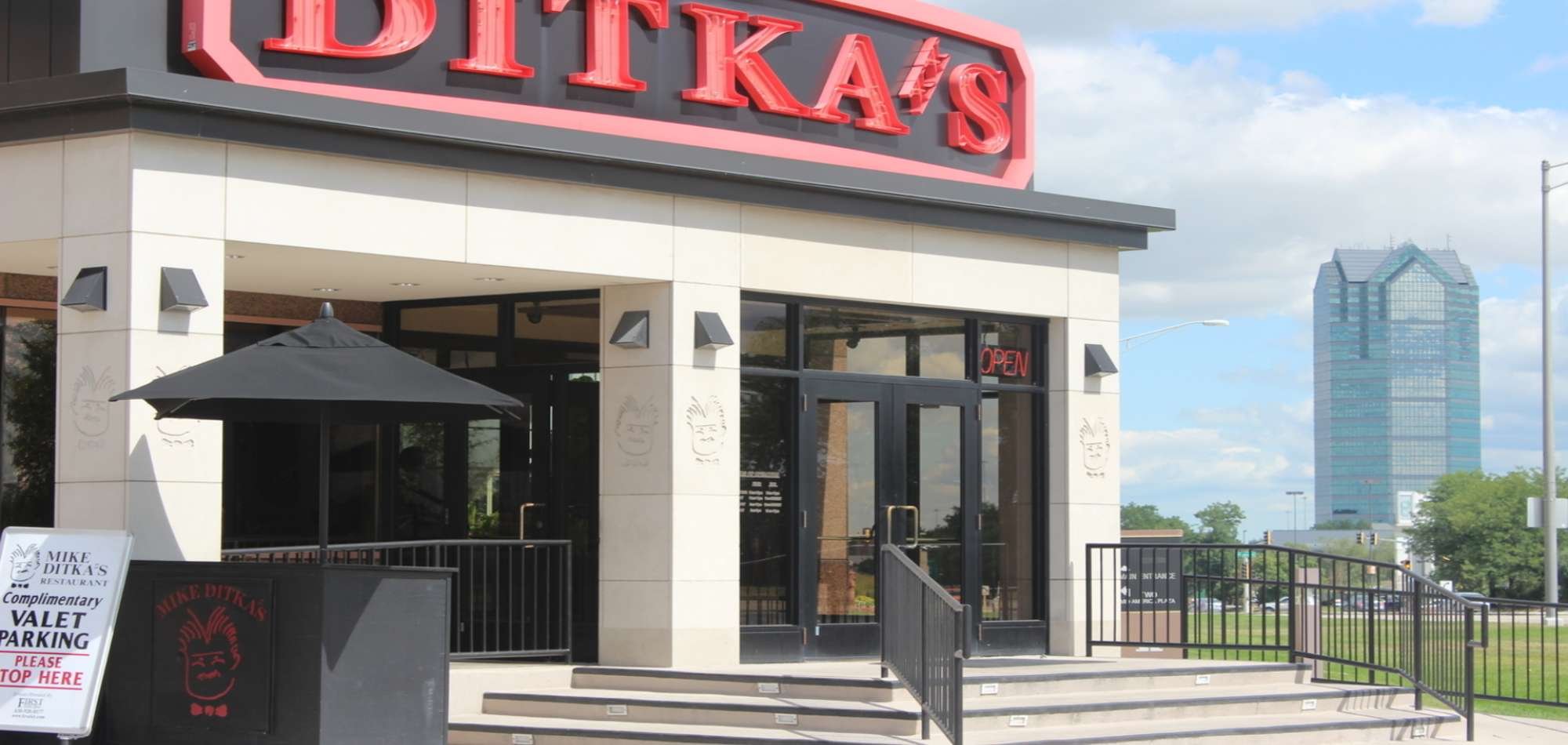 Ditka's Oakbrook, Restaurant in Oak Brook
