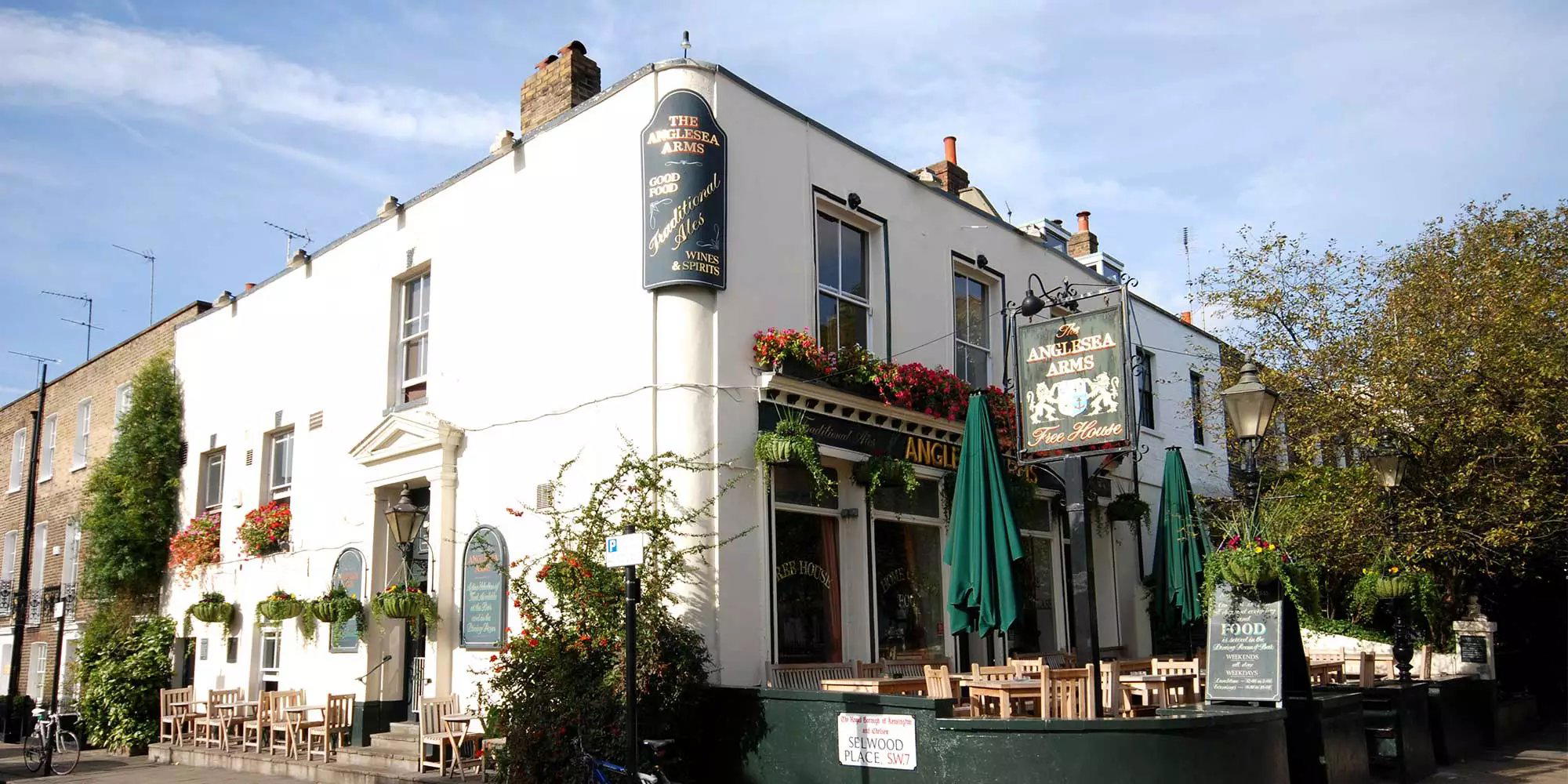 Anglesea Arms restaurant in London, United Kingdom
