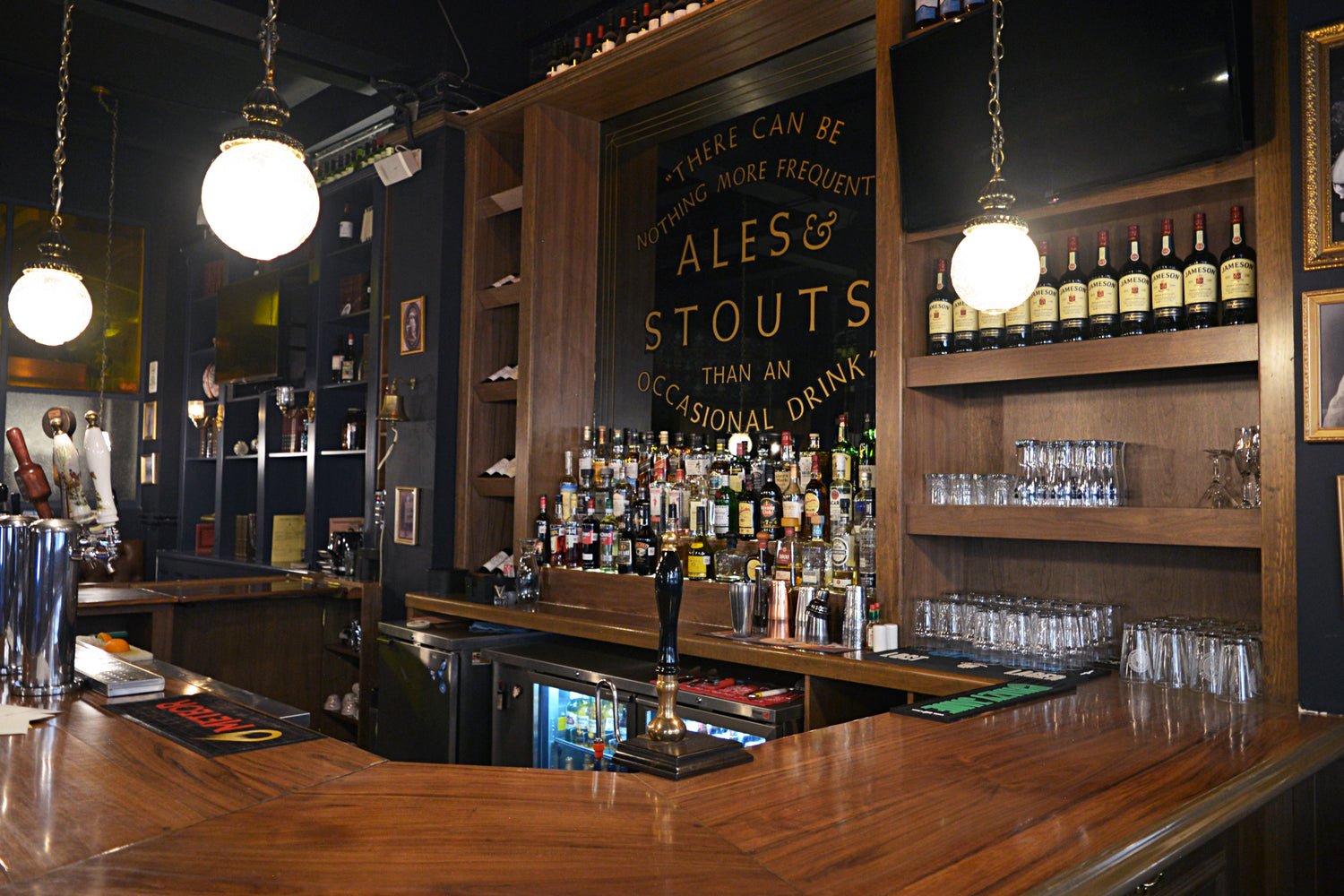 Duke's, Restaurant in Mexico City