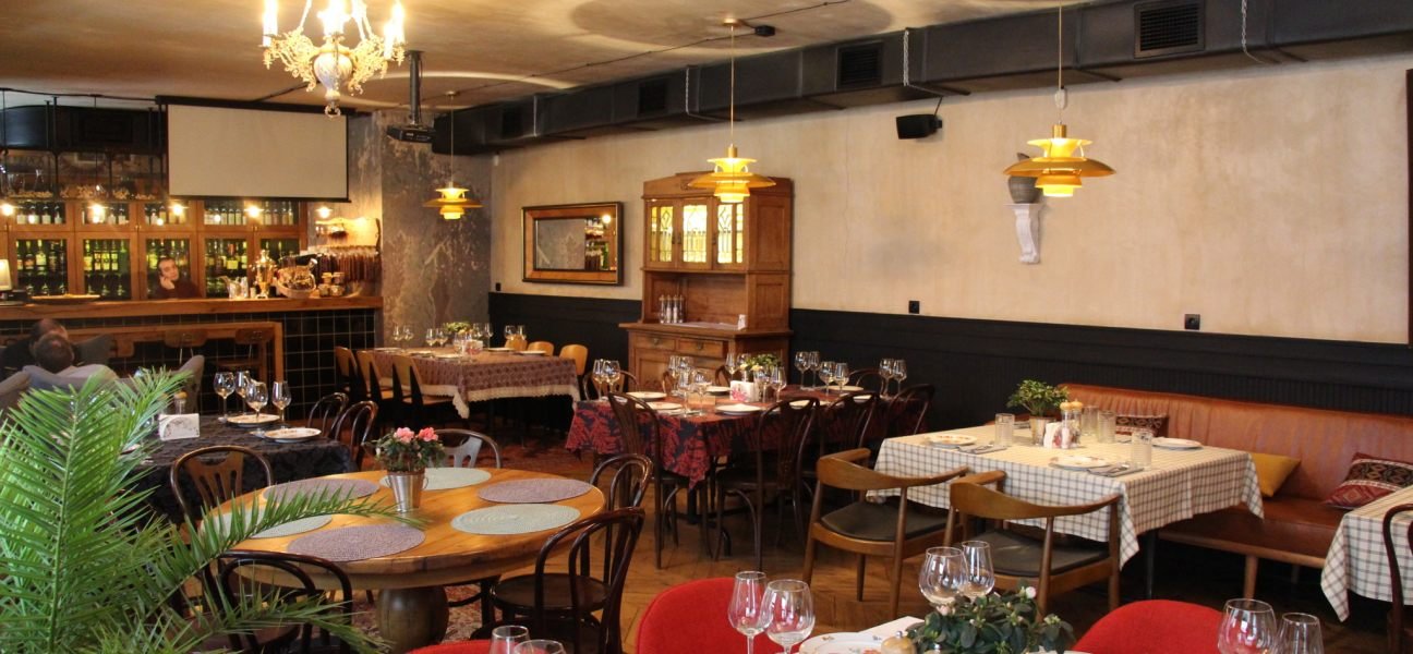 HOME 11, Restaurant in Tbilisi