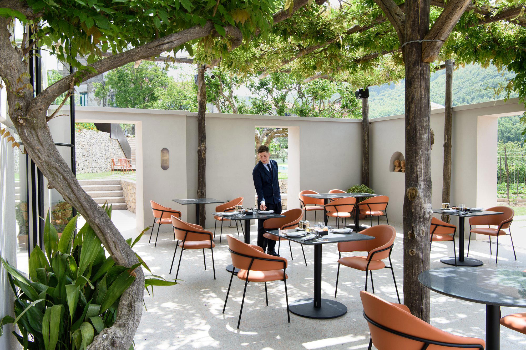 Cannavacciuolo | Laqua Countryside restaurant in Ticciano, Italy