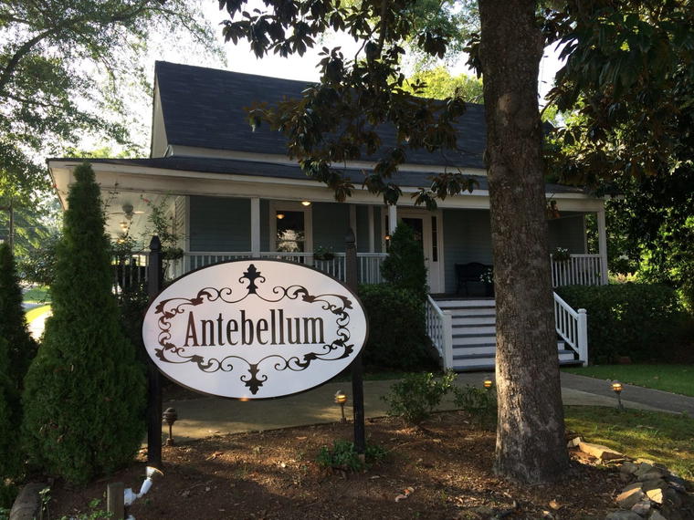 Antebellum, Flowery Branch, United States