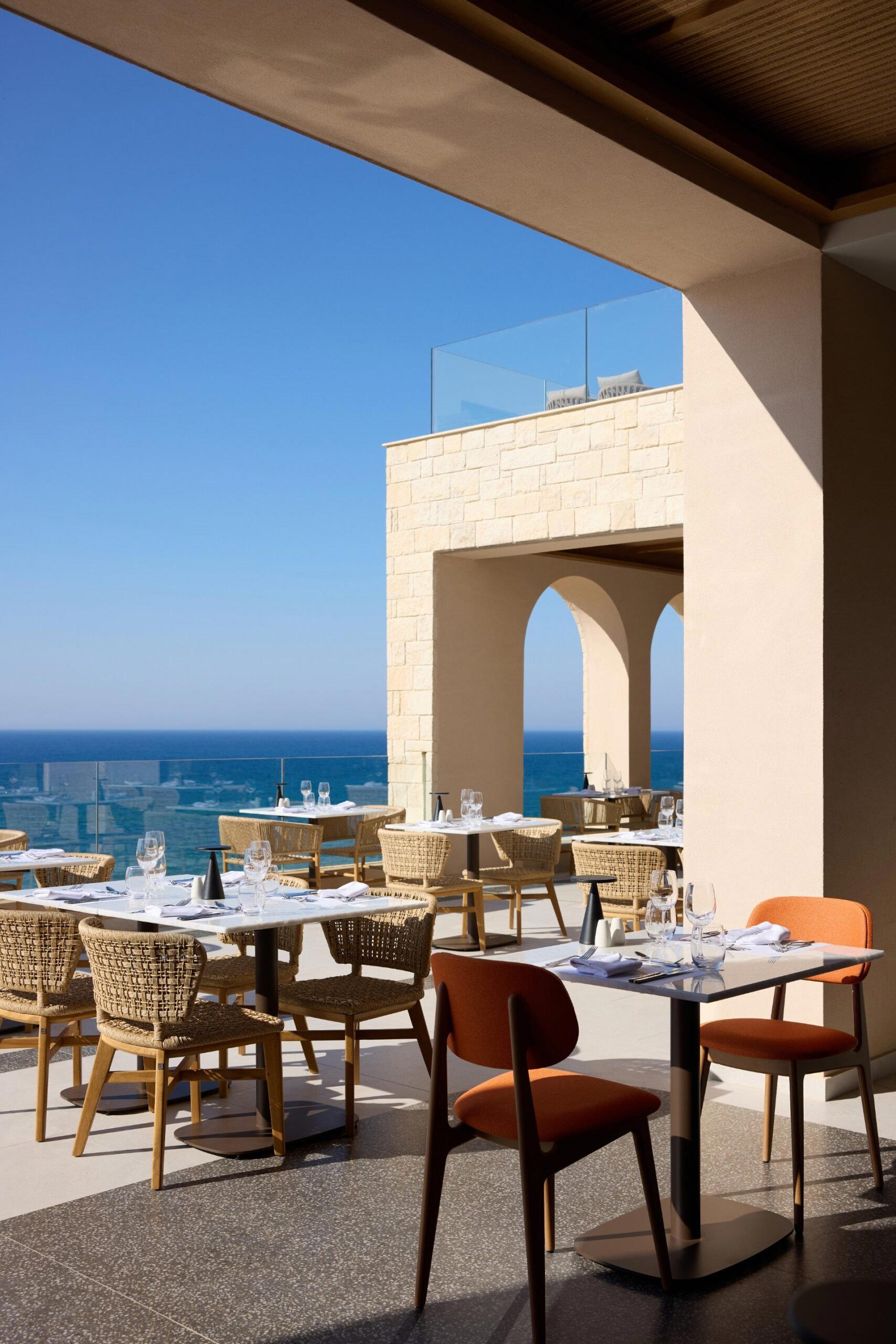 ORIZONTAS restaurant in Rethymno