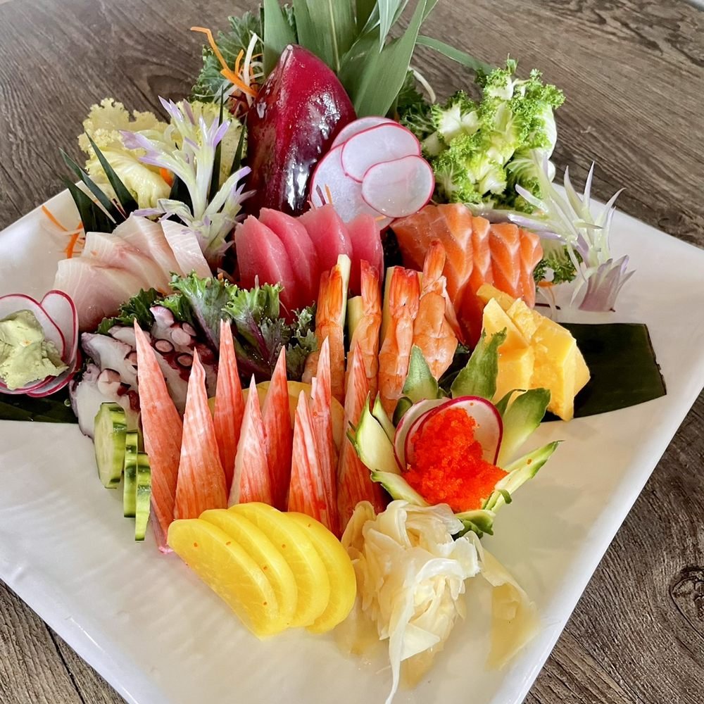 LITTLE THAI & SUSHI, Restaurant in Santa Rosa