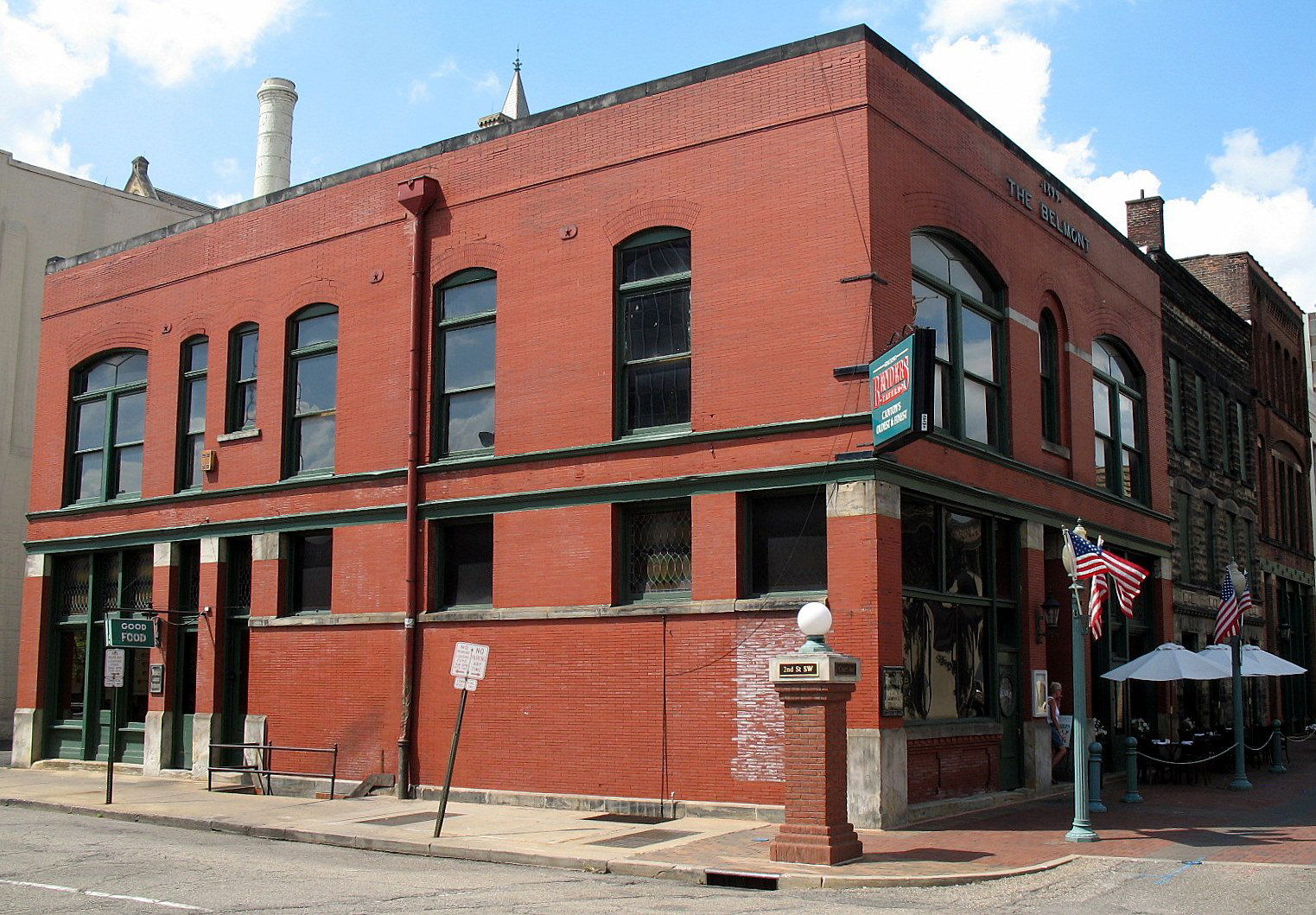 Bender's Tavern, Restaurant in Canton