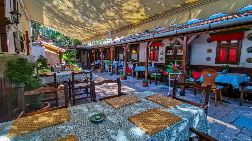 Kisvendéglő a Hargitához restaurant in Bekescsaba District