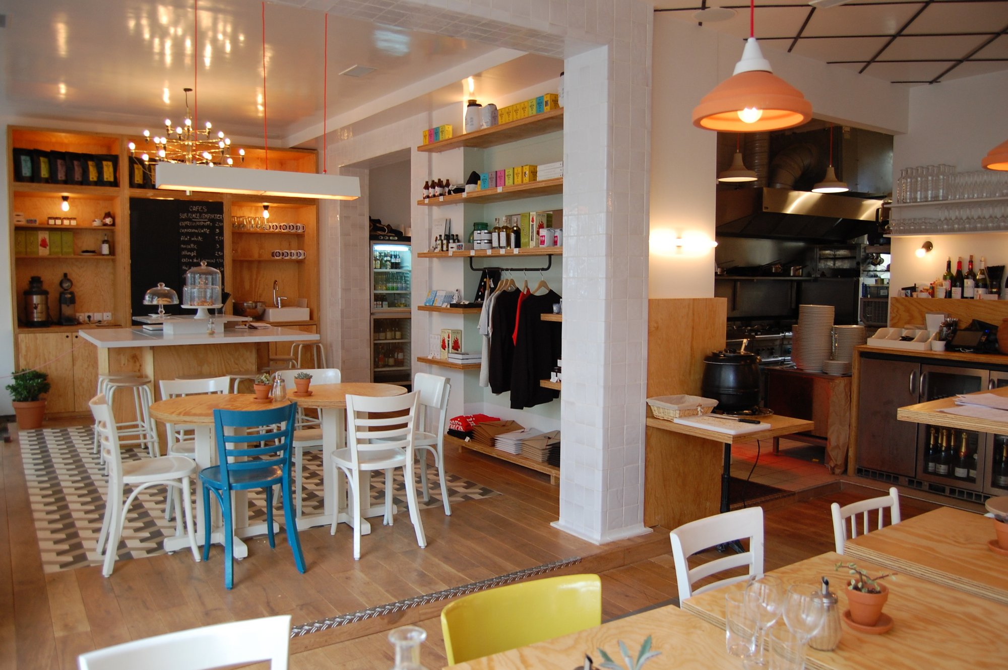 CLINT Roquette, Restaurant in Paris