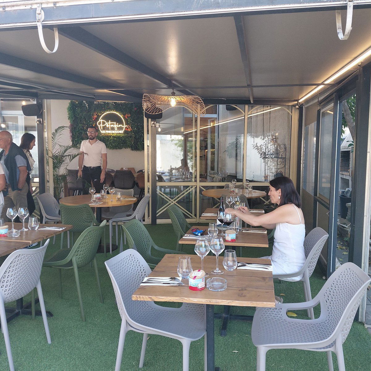 Le Pòtafin, Restaurant in Saint Just