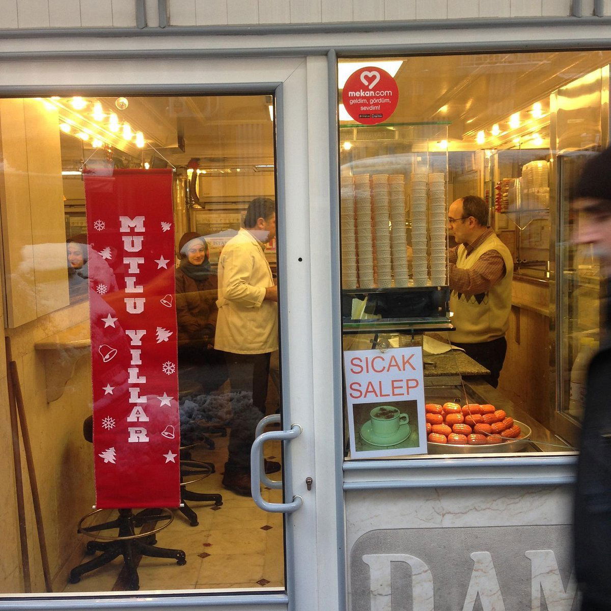 Damla Dondurma, Restaurant in Istanbul