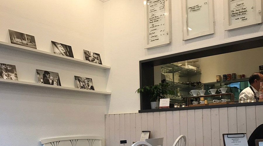 Grauwinkel Café & Deli, Restaurant in Hanover