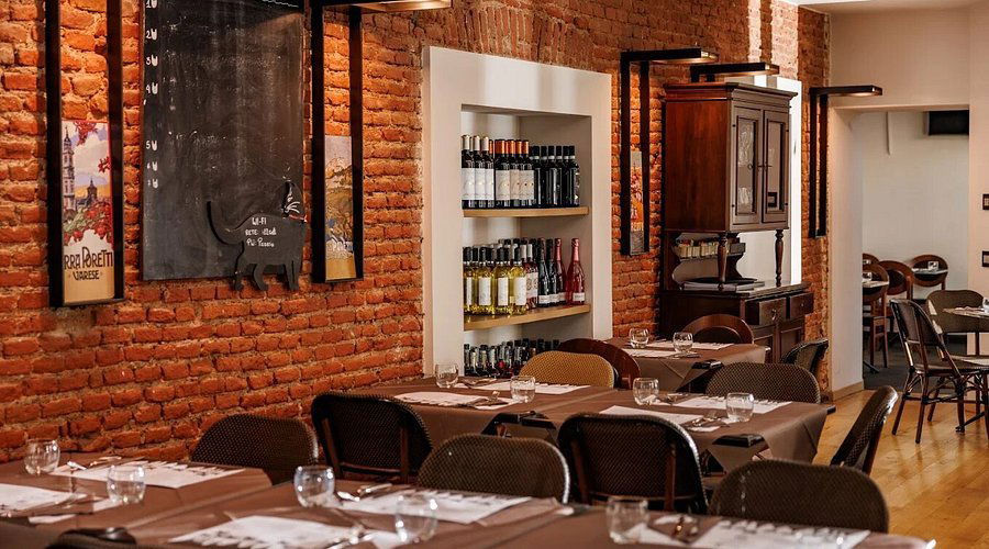 I Dodici Gatti, Restaurant in Milan