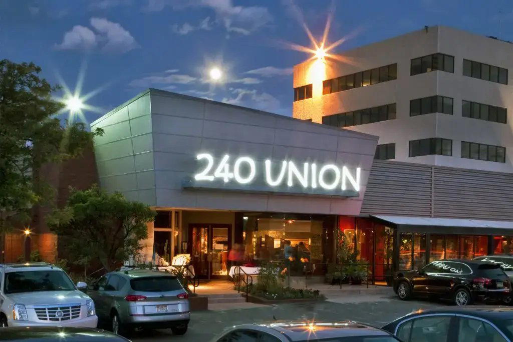 240 Union Restaurant, Lakewood, United States