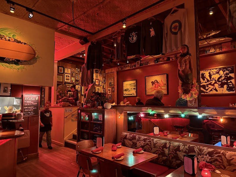 Hula's Island Grill, Restaurant in Monterey
