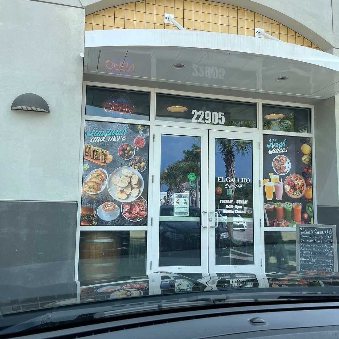 El Gaucho Deli Cafe restaurant in Estero, United States