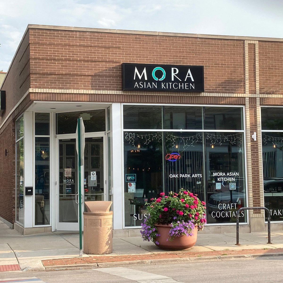 MORA Oak Park restaurant in Oak Park, United States
