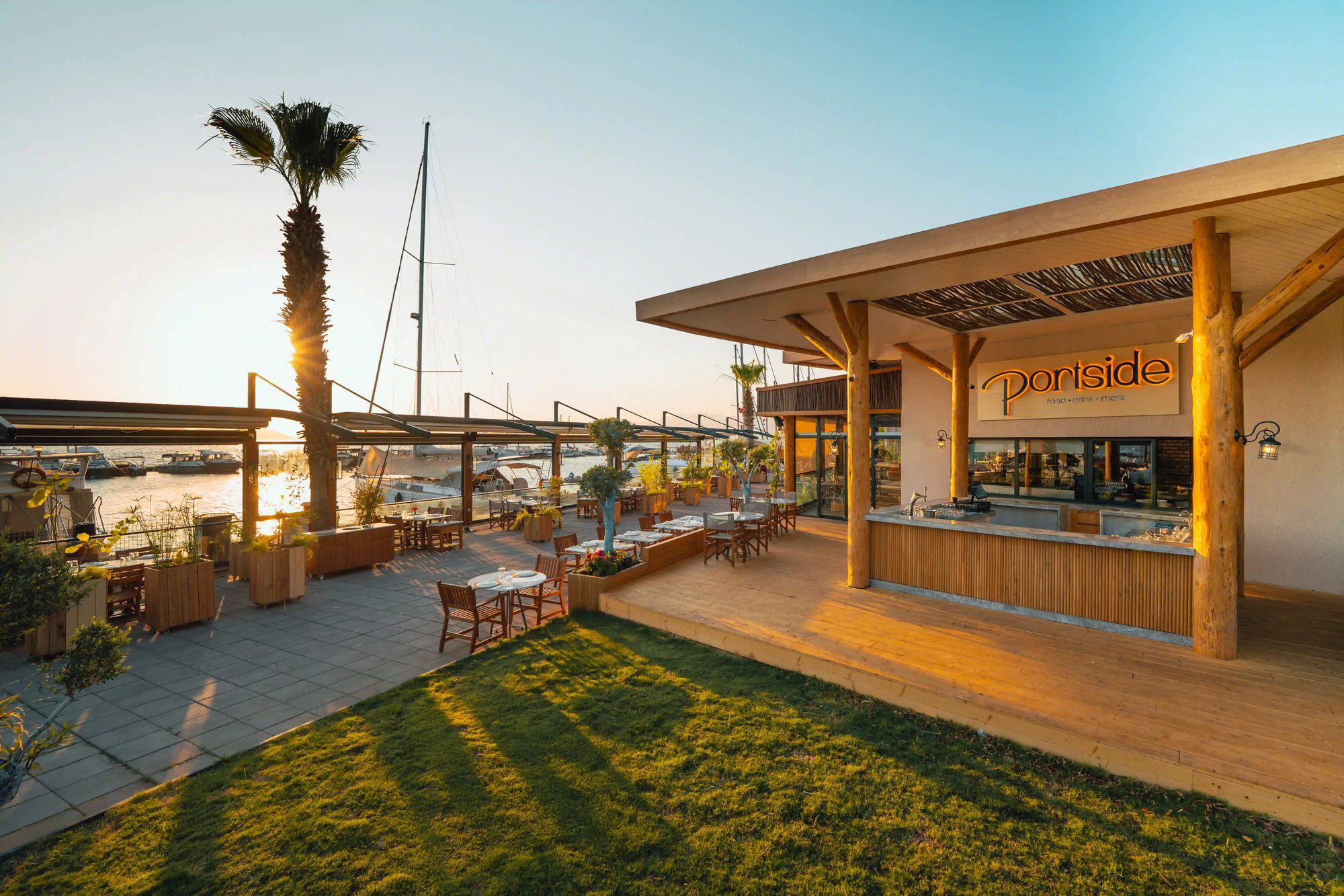 Portside Restaurant, Restaurant in Fethiye