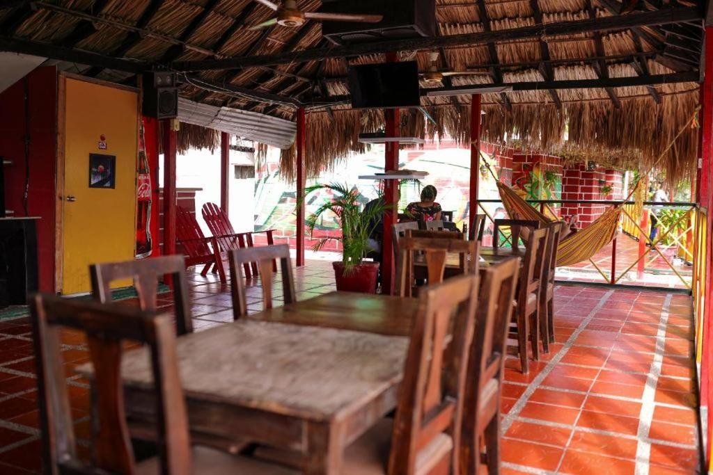 Las Guacas, Restaurant in Cartagena