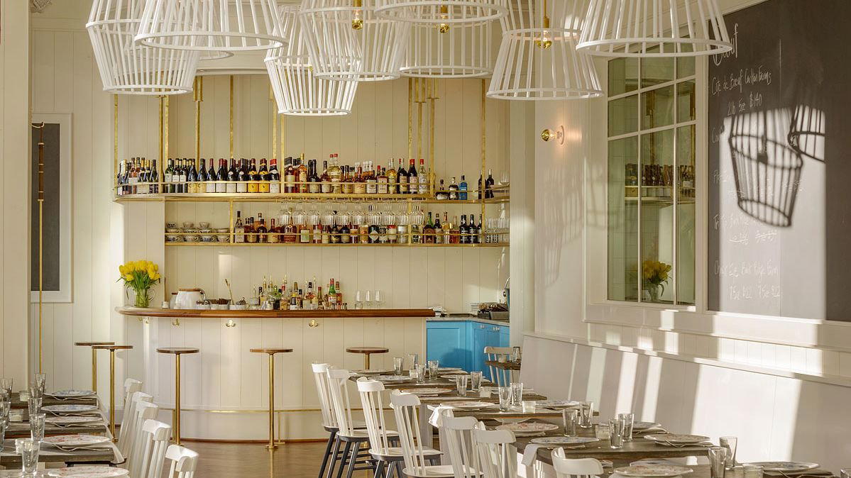 Bateau restaurant in Seattle