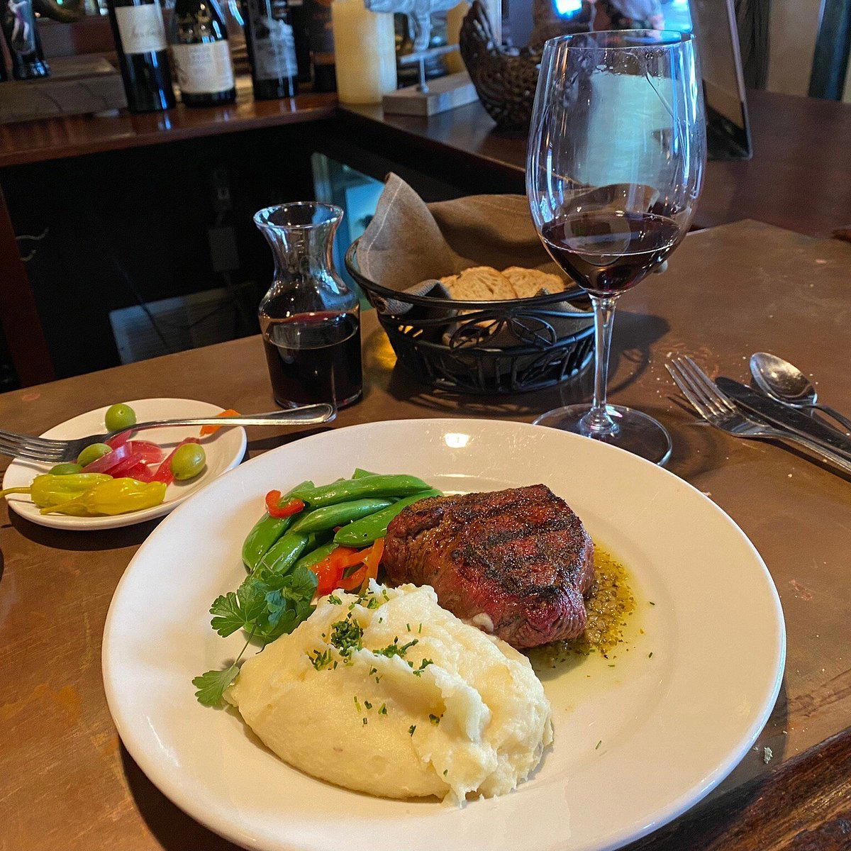 McPhee's Grill restaurant in Templeton, United States