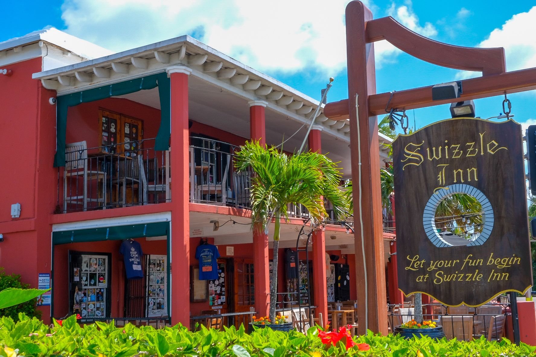 The Swizzle Inn Pub and Restaurant restaurant in Hamilton