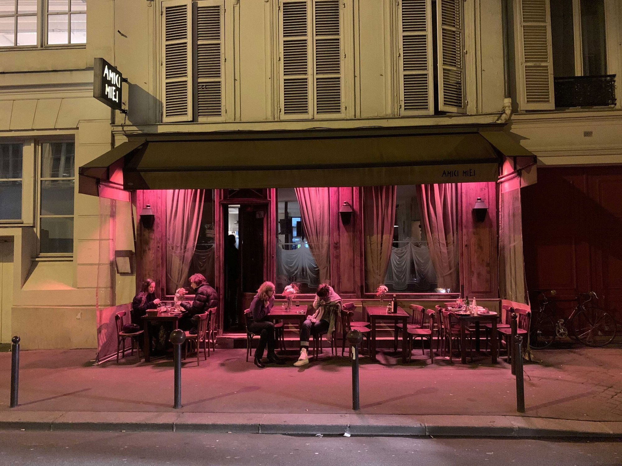 Amici Miei, Restaurant in Paris