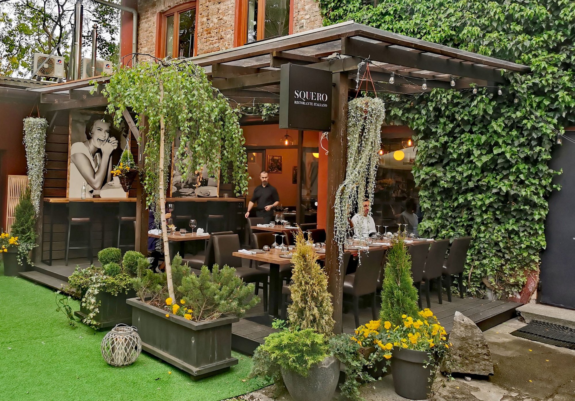 Aqua e Vino restaurant in Krakow, Poland