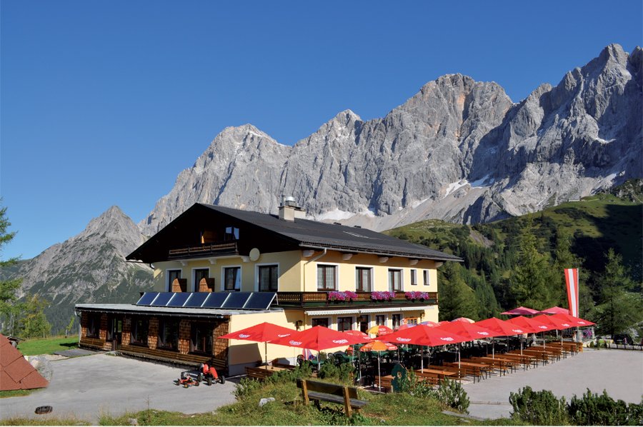 Gasthof Hunerkogel restaurant in Ramsau Am Dachstein, Austria