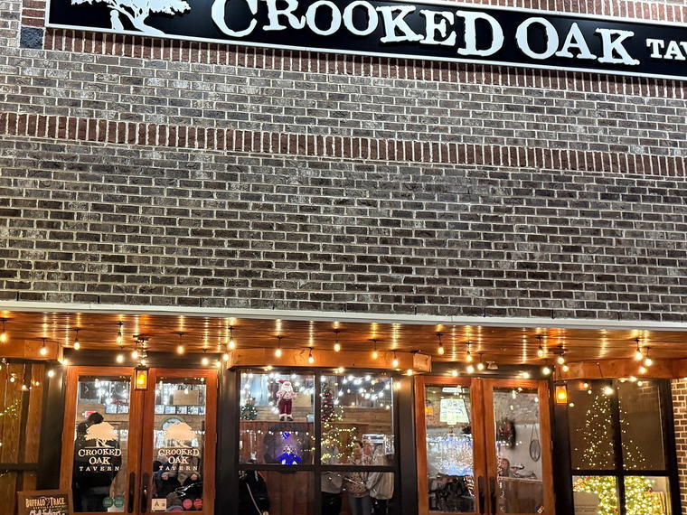 Crooked Oak Tavern, Conway, United States