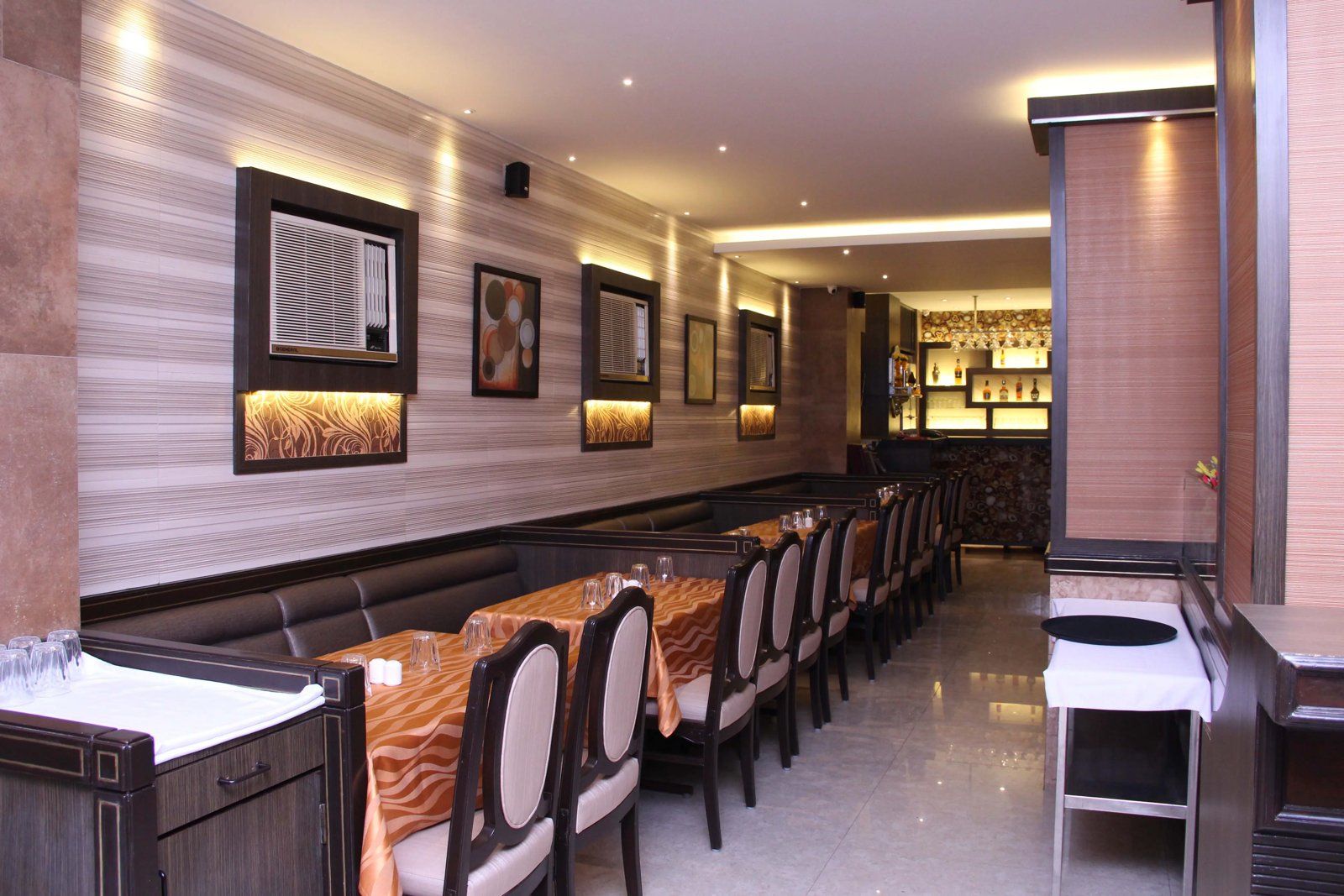 Sitara Lounge Restaurant