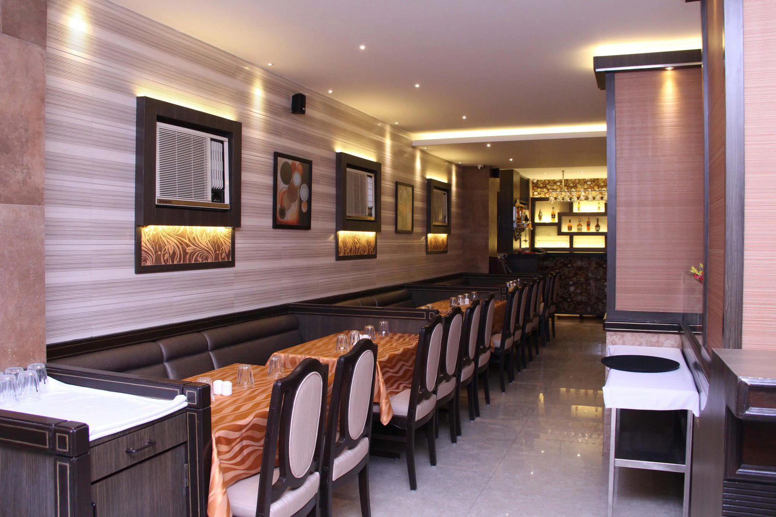 Sitara Lounge Restaurant restaurant in Manali