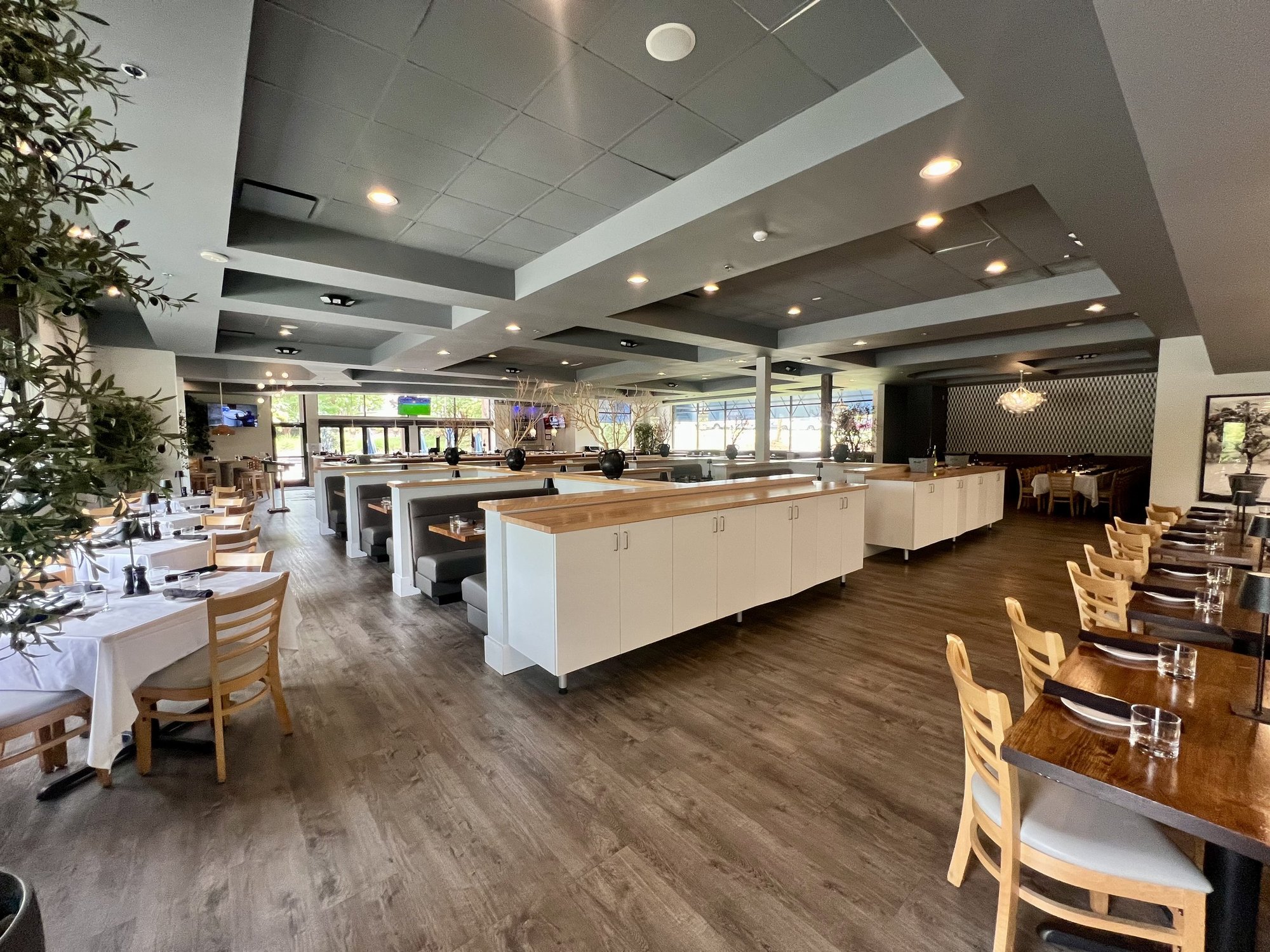Leo's Italian Social restaurant in Morrisville, United States