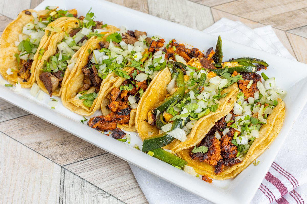 I Juan Tacos Co. restaurant in Manor