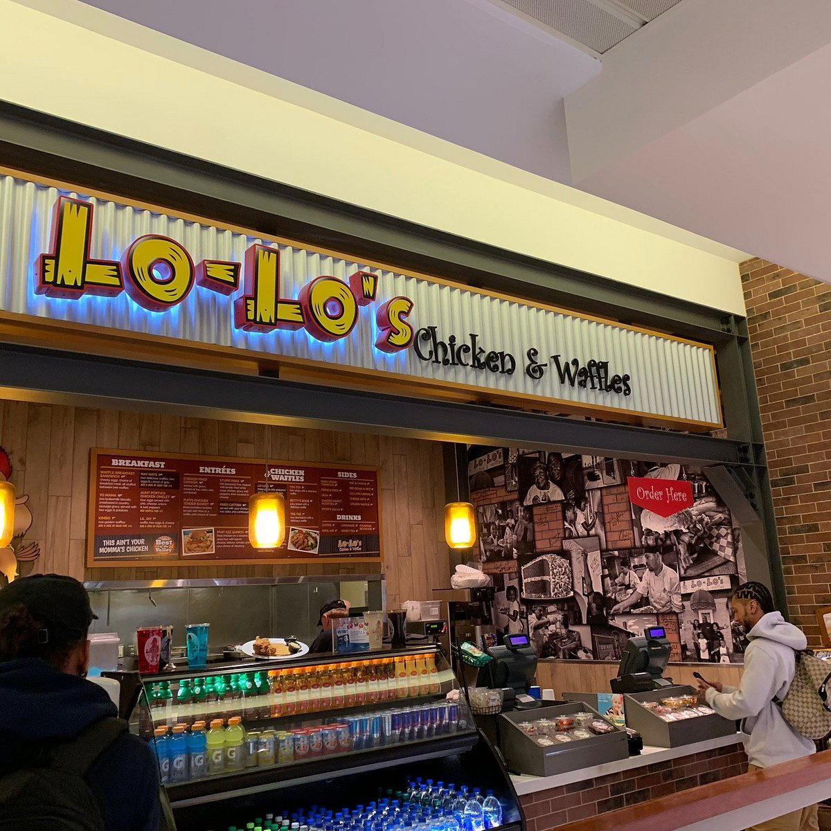 Lo-Lo's Chicken & Waffles, Phoenix, United States