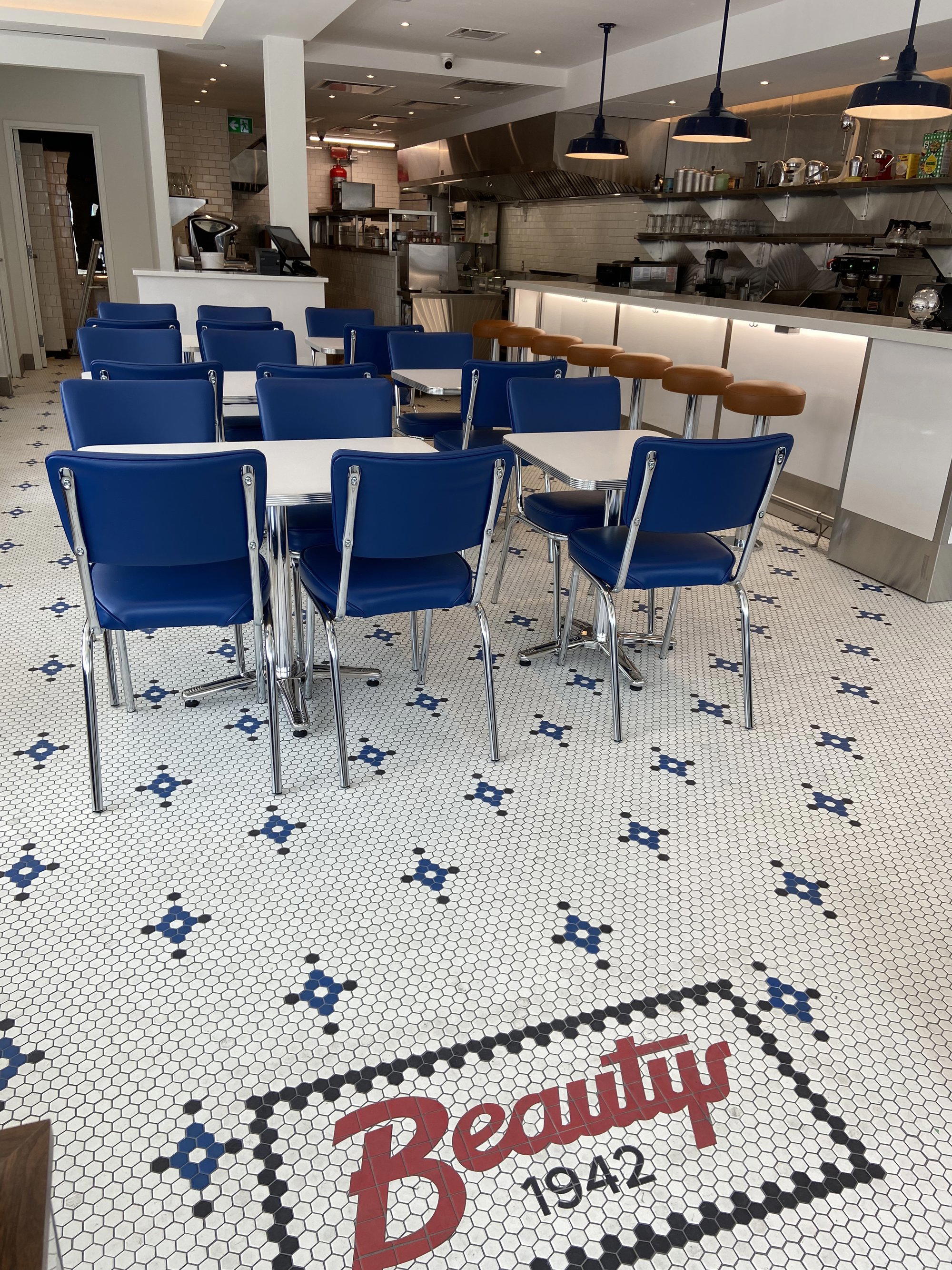 Beautys restaurant in Montréal, Canada