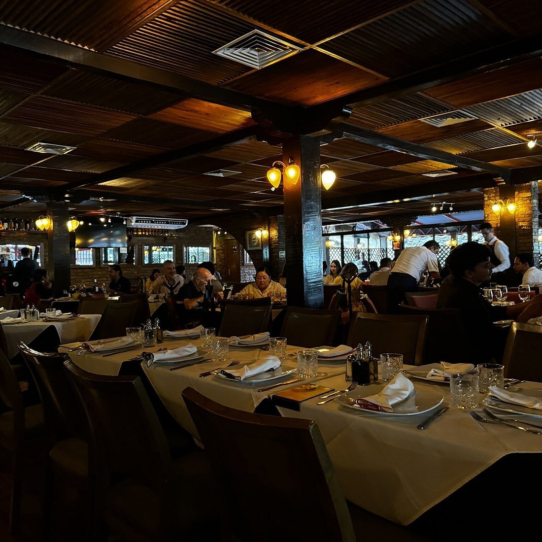 Asador La Vaca Argentina Pérgolas restaurant in Guadalajara