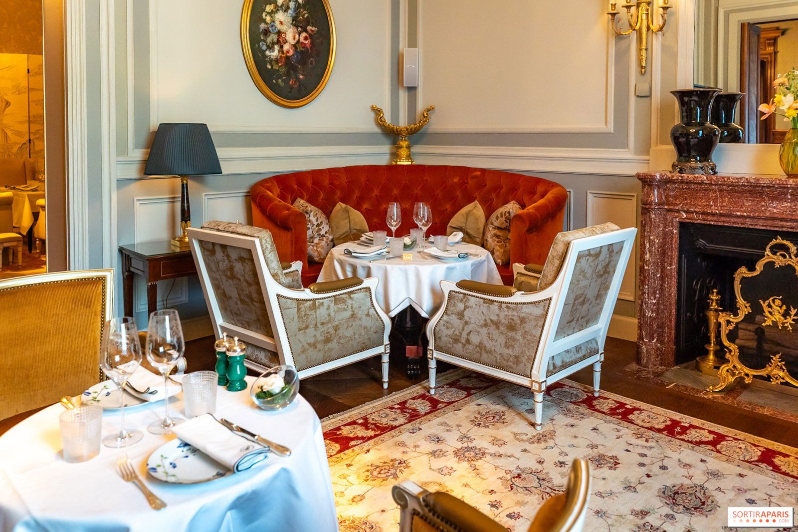 Les Salons du Prince, Restaurant in Paris