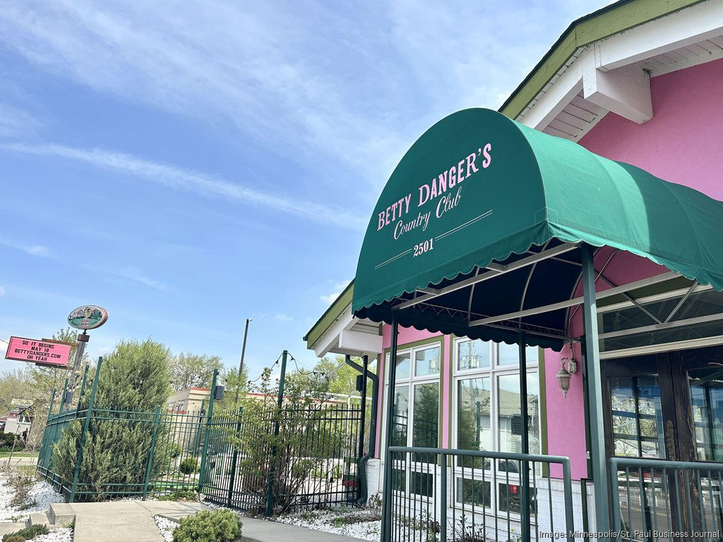Secret Headquarters at Betty Danger's Country Club, Restaurant in Minneapolis