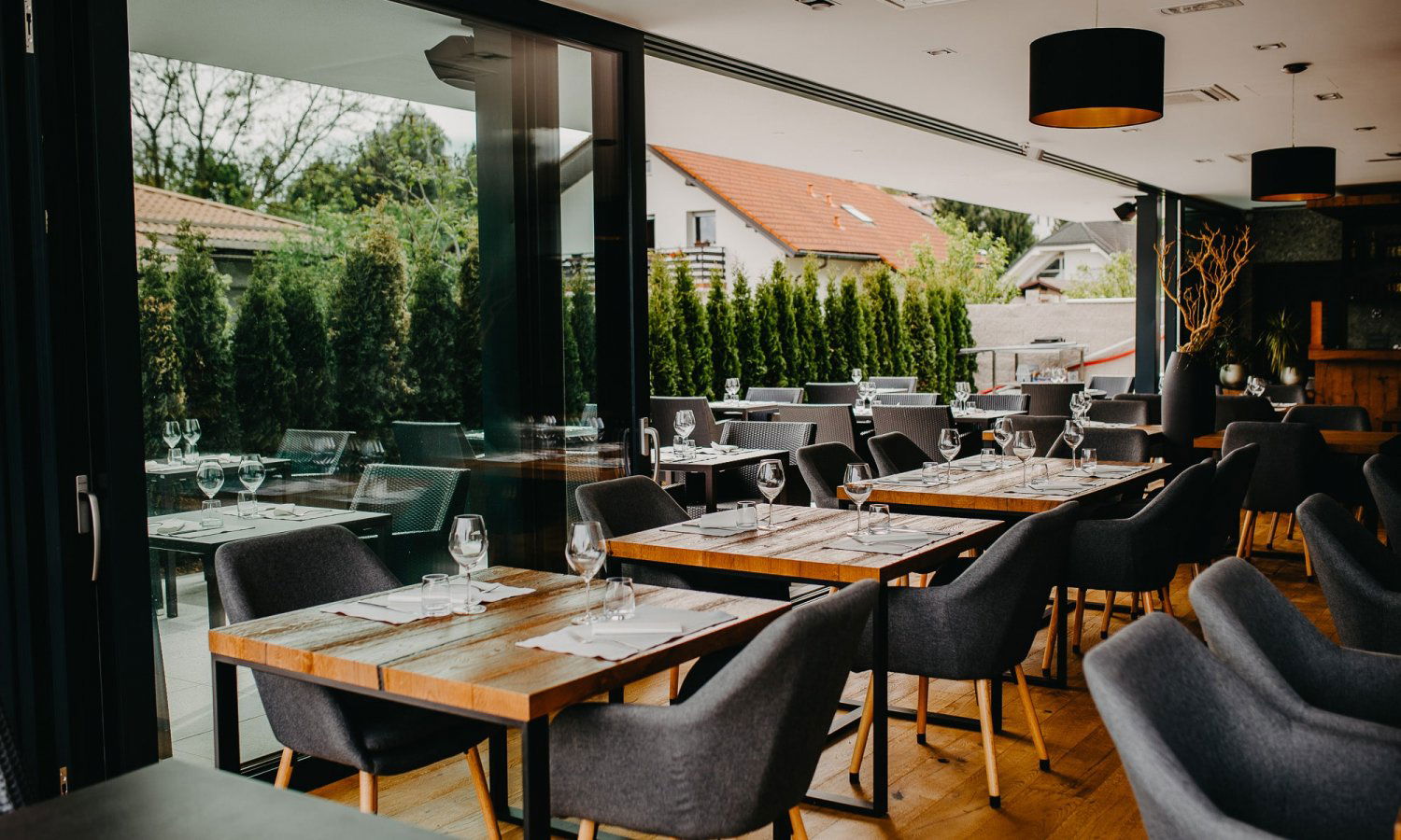 Gostilna Ponvica, Restaurant in Loga Dragomer