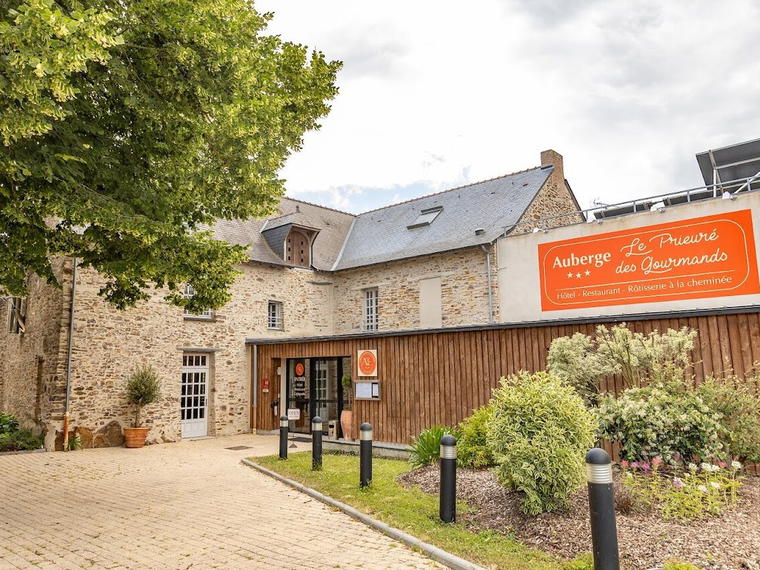 L'Auberge Le Prieuré des Gourmands, Vallons De L Erdre, France