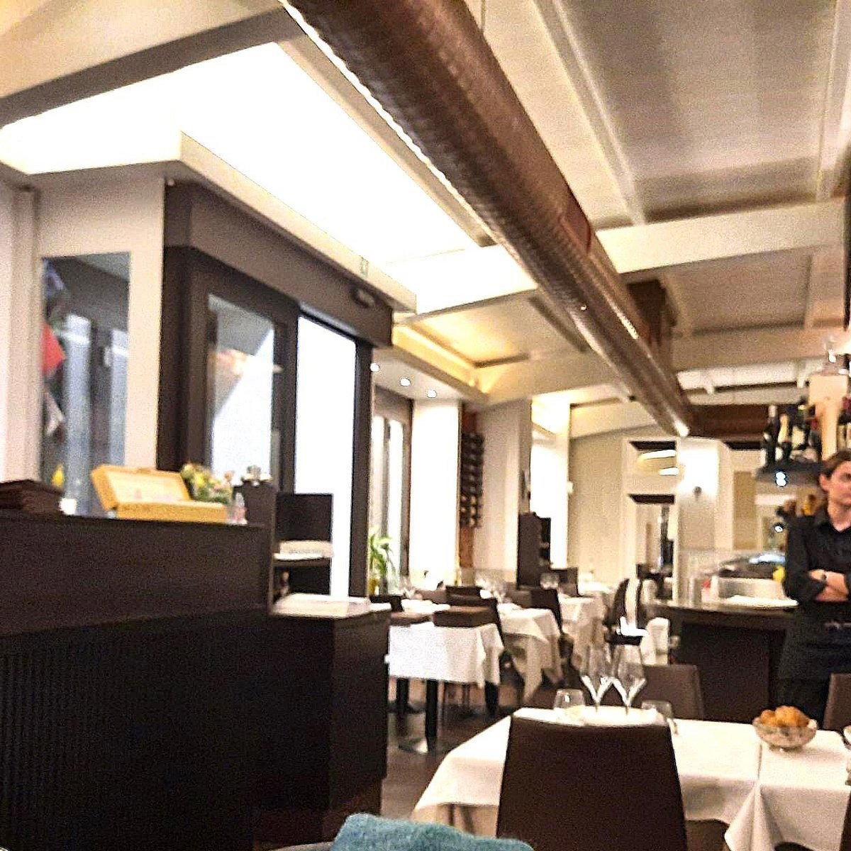 Costa Sigieri restaurant in Milan, Italy