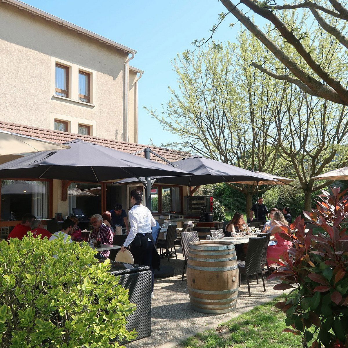 Maison Germains, Restaurant in Massieux