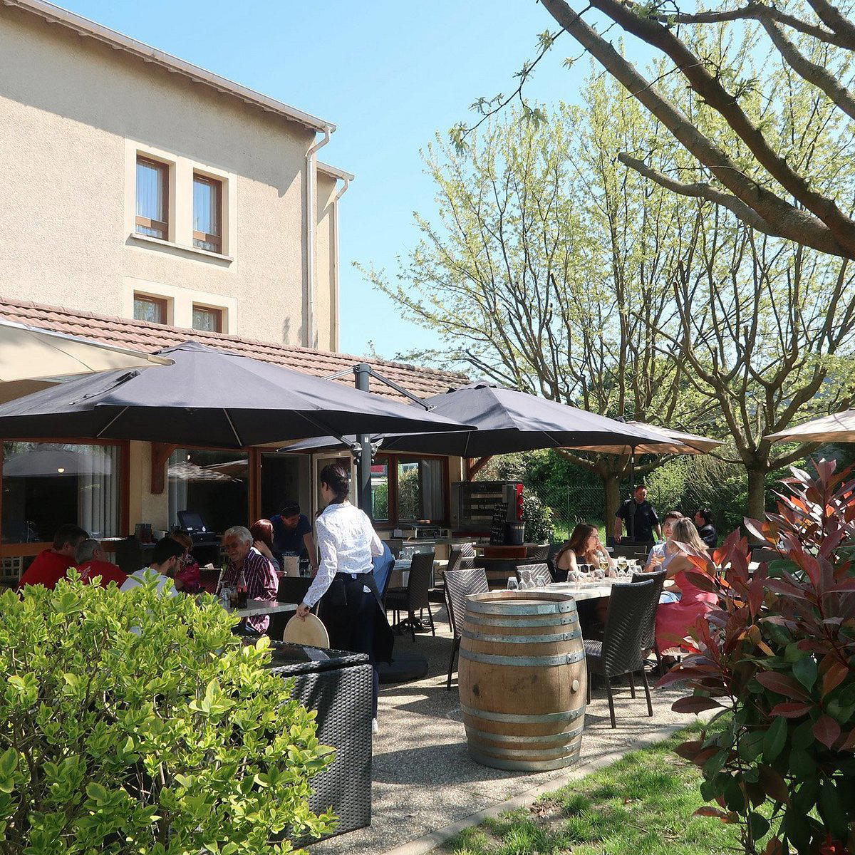 Maison Germains restaurant in Massieux, France